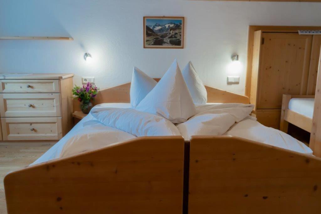 Gasthof Hochfirst Bed & Breakfast Corvara in Passiria Dış mekan fotoğraf